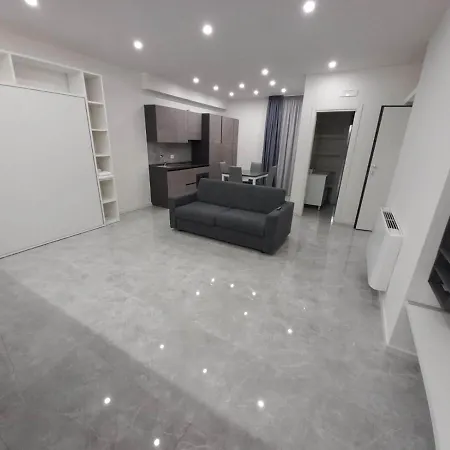 Casa Sul Corso * كوزنسا